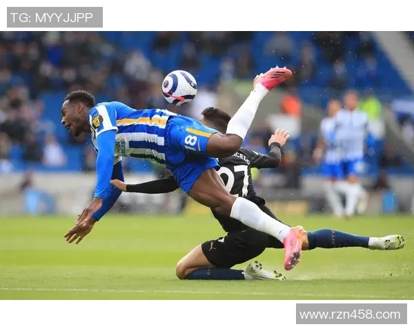 英超激战莱切斯特城迎战伯恩茅斯双方争夺关键三分的精彩对决